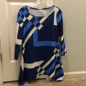 Blue print tunic top